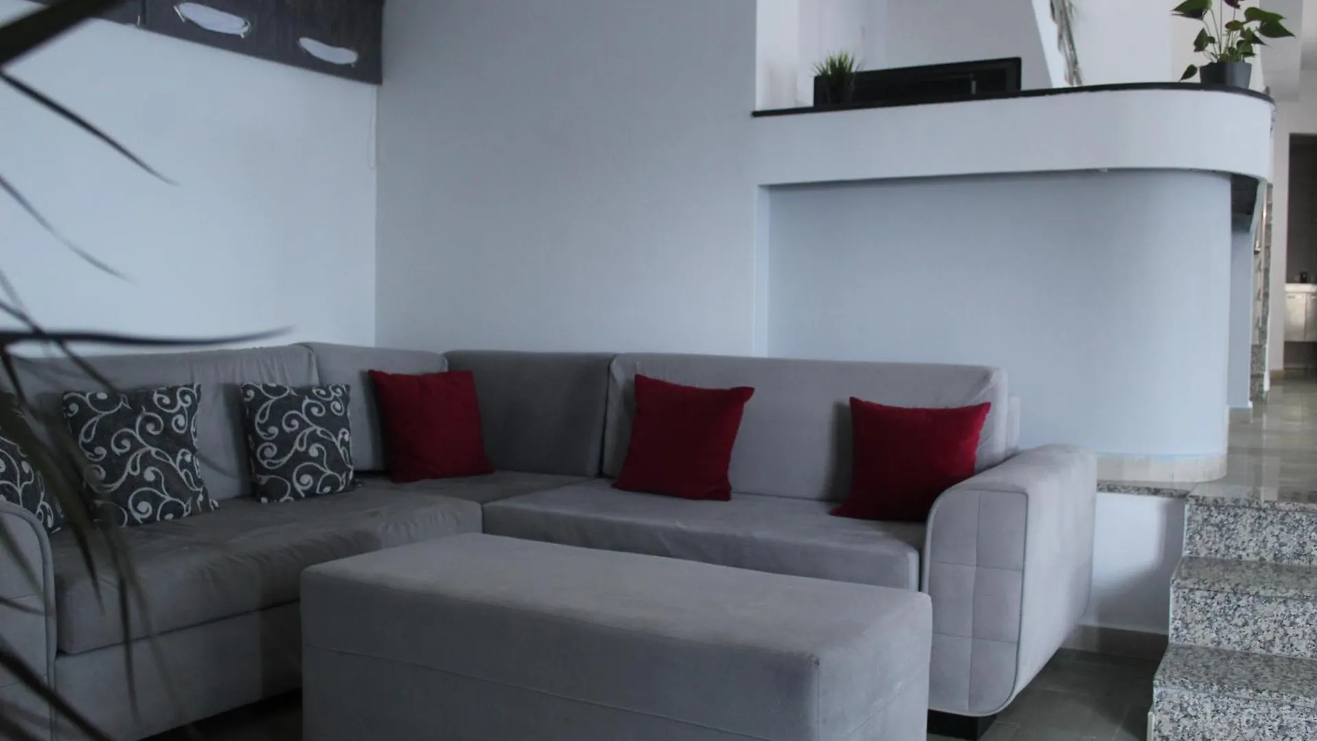Hotel Agel Sarande 0*,