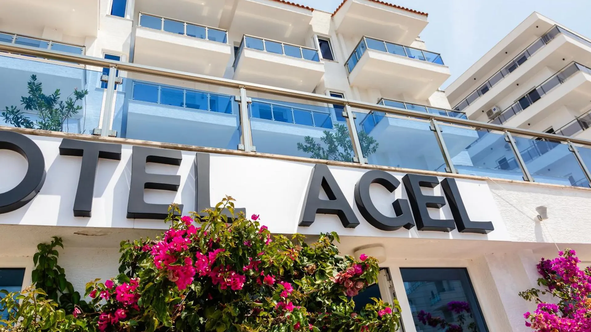 Hotel Agel Sarandë 4*,  Albania