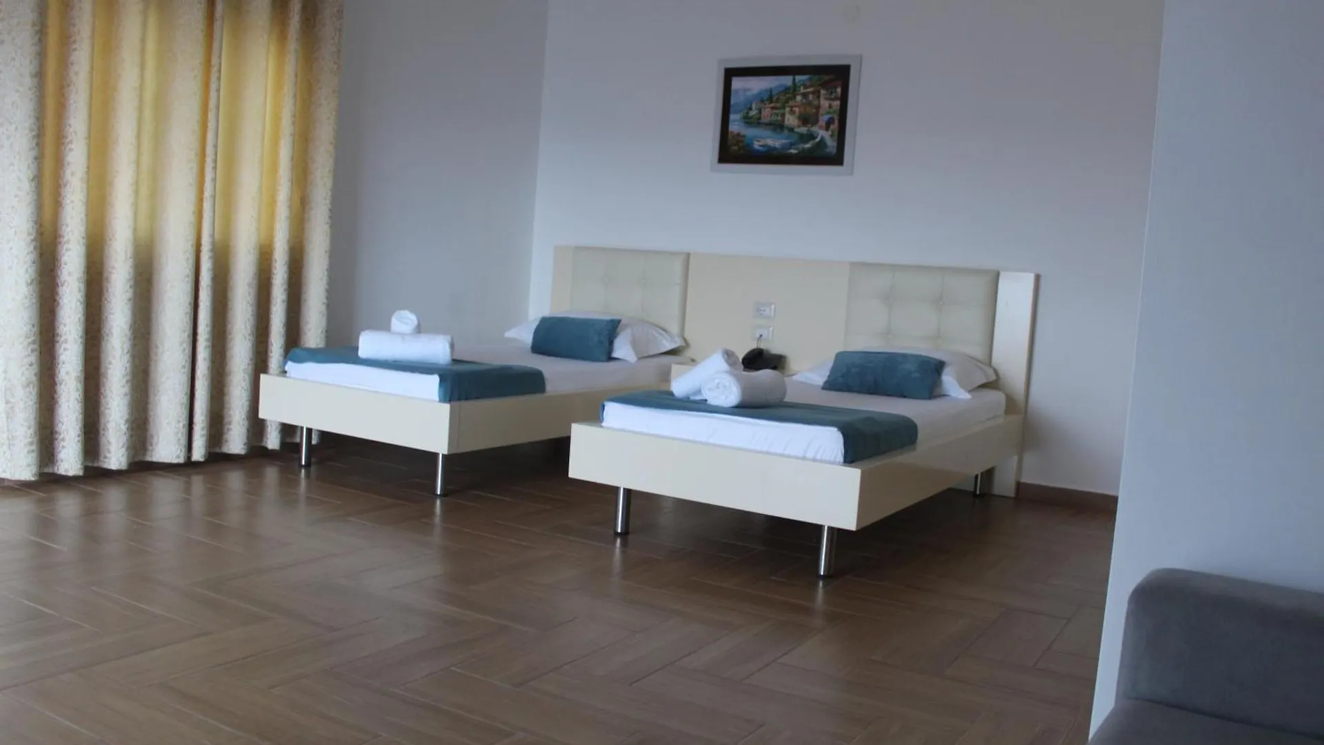 ****  Hotel Agel Sarande Albania