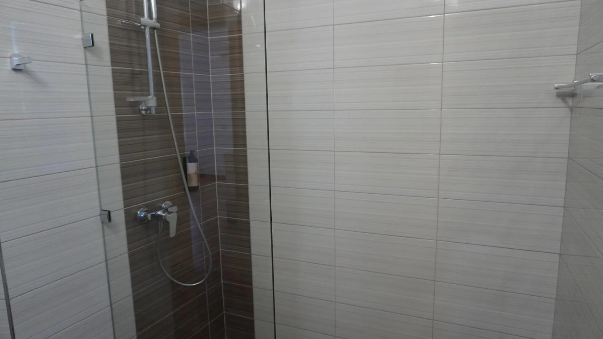 Hotel Agel Sarande 4*,
