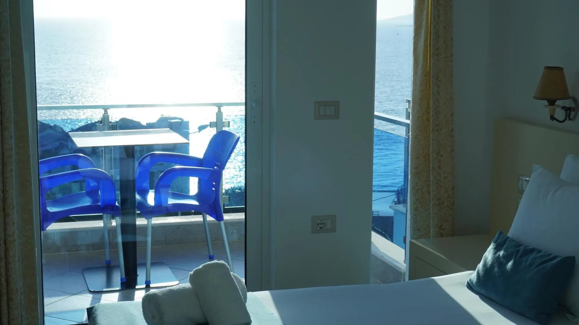 ****  Hotel Agel Sarande Albania